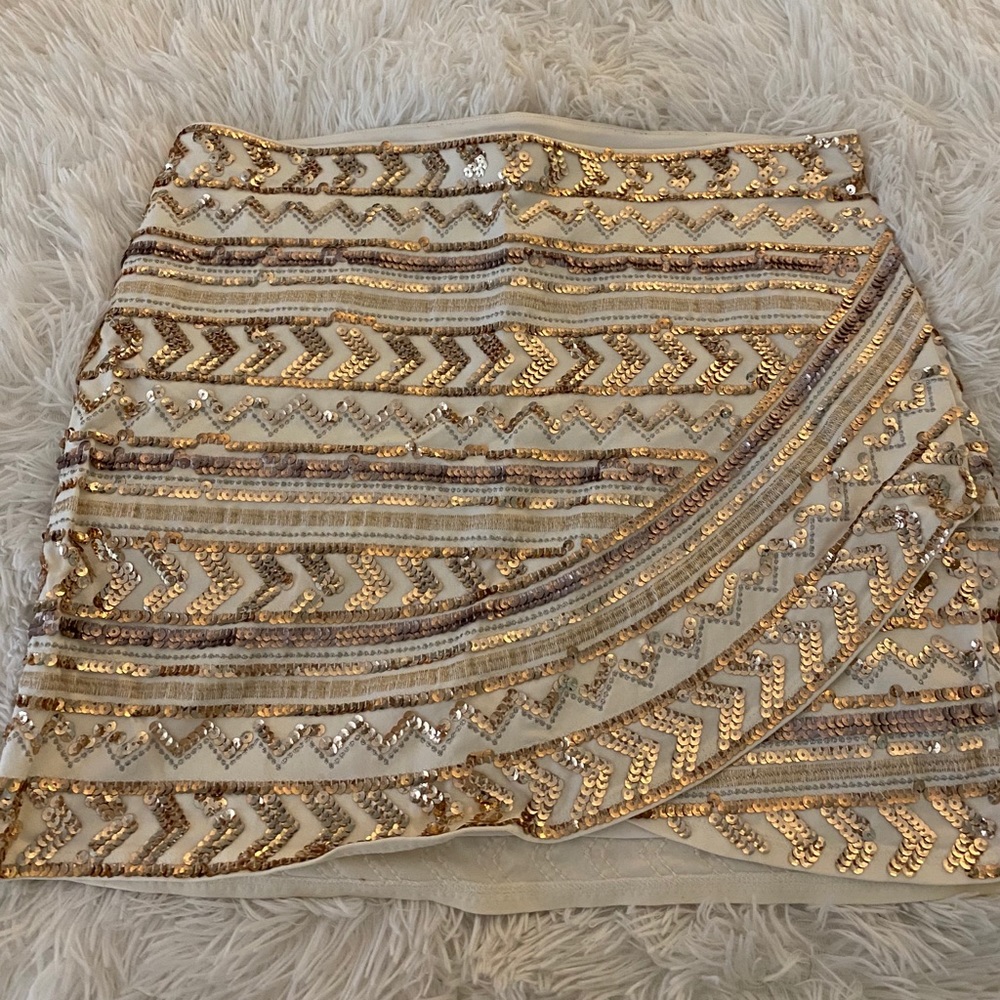 Express gold sequin skirt